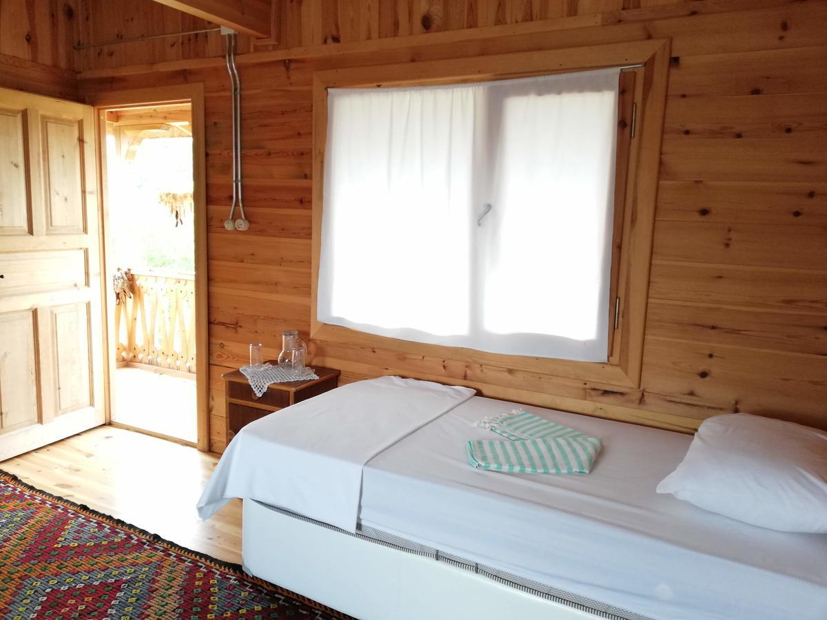 Hôtel Yasayan Koy à Kizilcasogut Extérieur photo